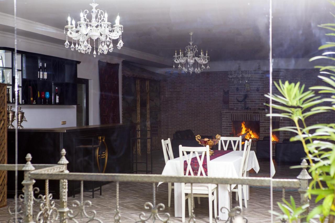 Bekas Wine Cellar Hotel Akhmeta Екстериор снимка